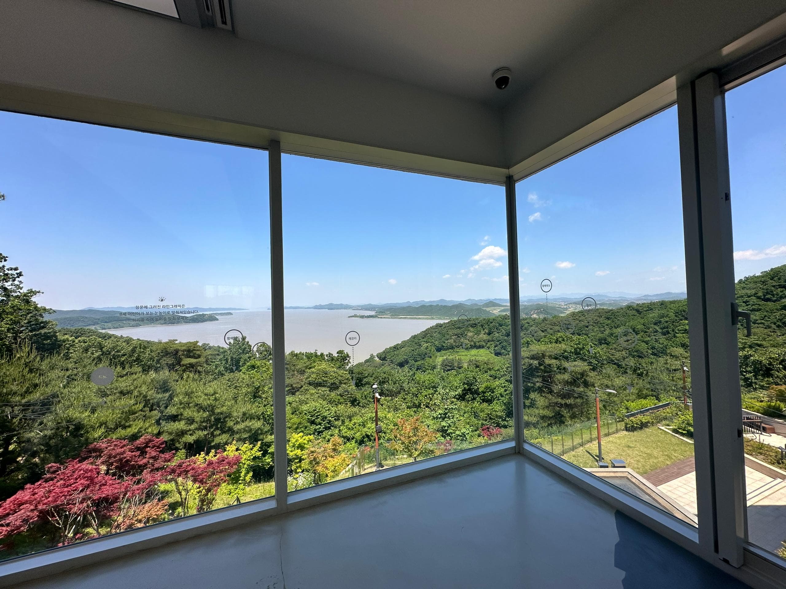 6D4N SEOUL/GYEONGGI-DO/INCHEON/GIMPO DMZ (SEASIDE RAILBIKE/FRUIT PICKING EXPERIENCE/DIY GOCHUJANG)