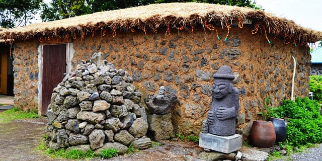 8D6N JEJU ISLAND / ALPACA WORLD / MT SORAK / EVERLAND / SEOUL