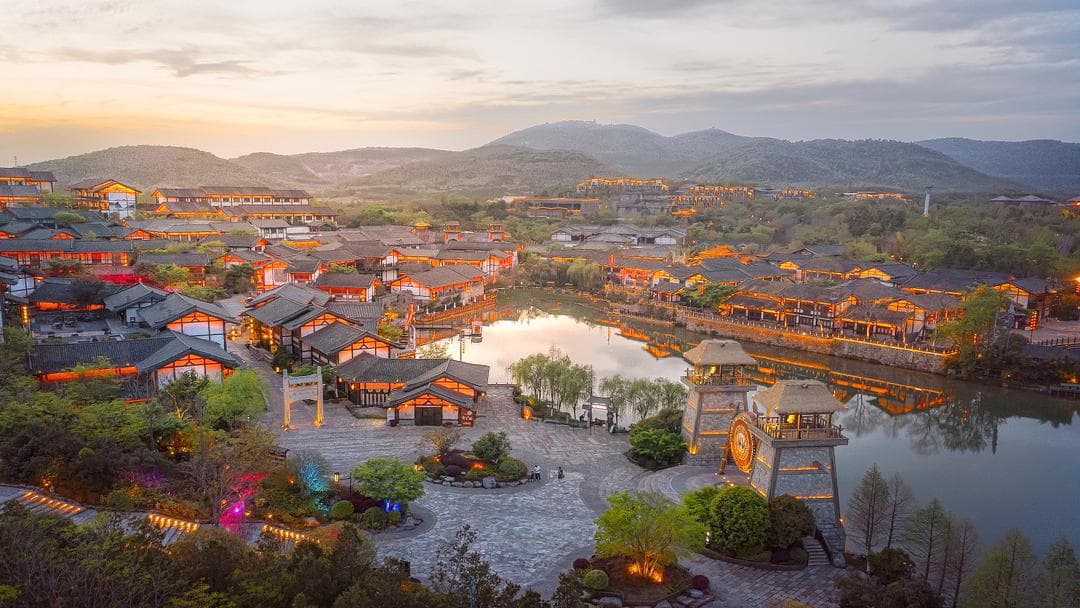 7D6N SHANGHAI / WUXI / HANGZHOU / WUZHEN / ORIENTAL SALT LAKE CITY (NO SHOPPING)