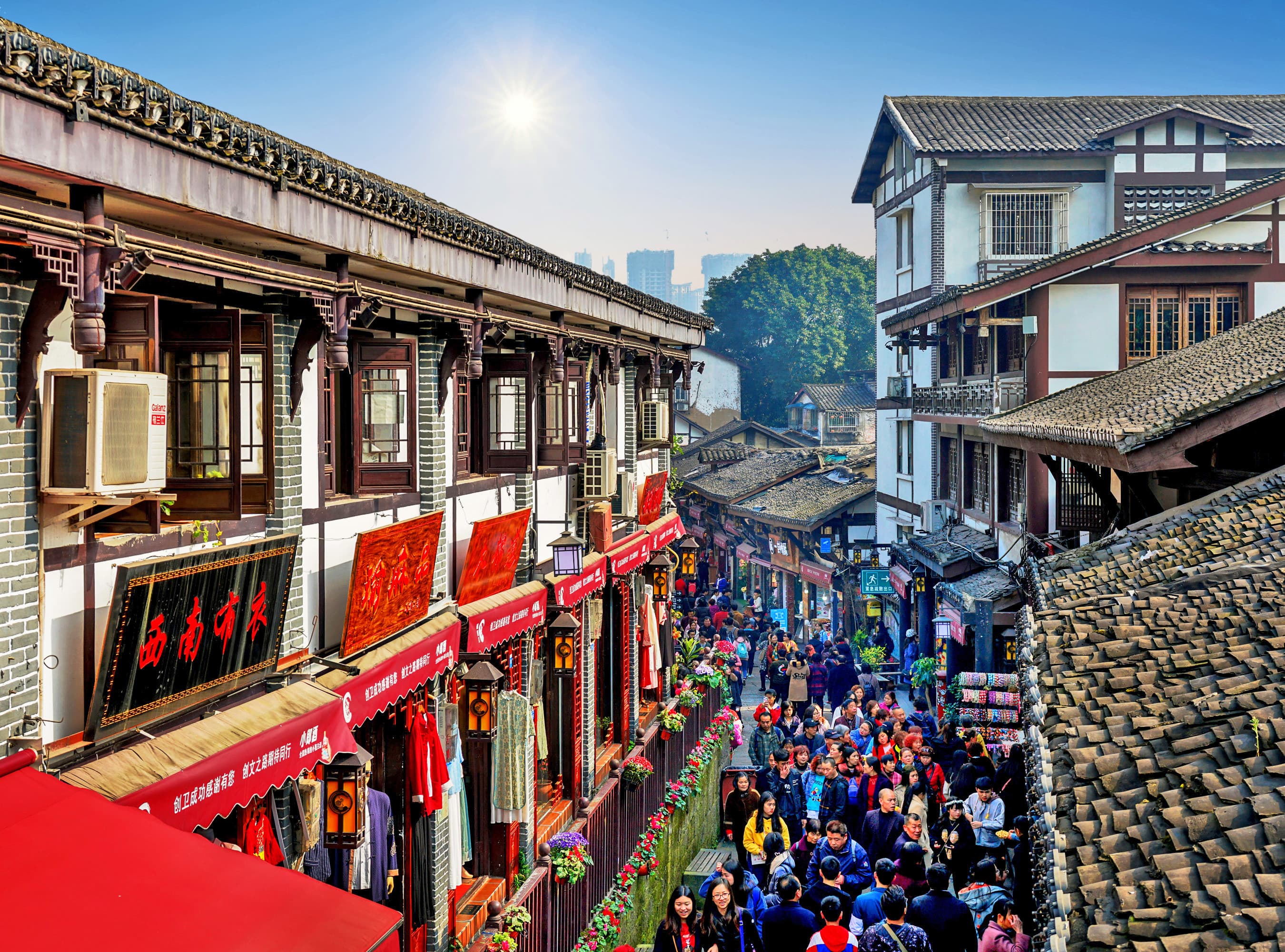 8D7N A THREE-PROVINCE JOURNEY THROUGH SOUTHWEST CHINA~CHENGDU/CHONGQING/GUIZHOU