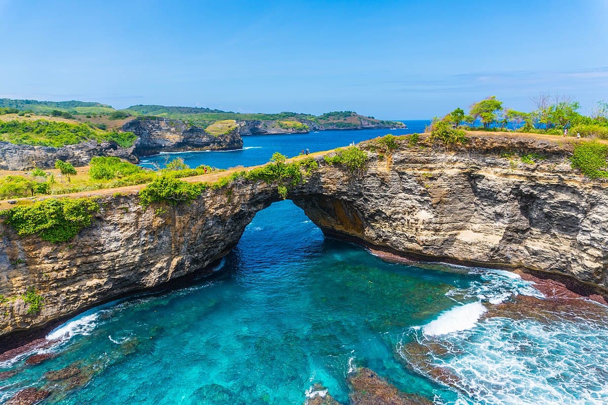 5D4N BALI + NUSA PENIDA