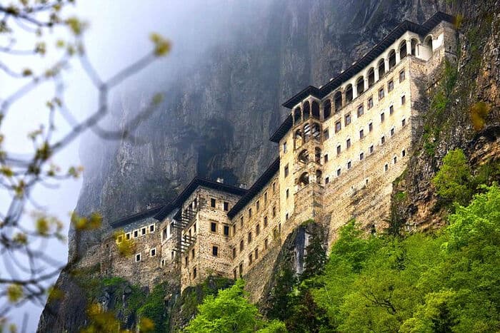 12D9N PEARL OF THE BLACK SEA TURKIYE + GEORGIA