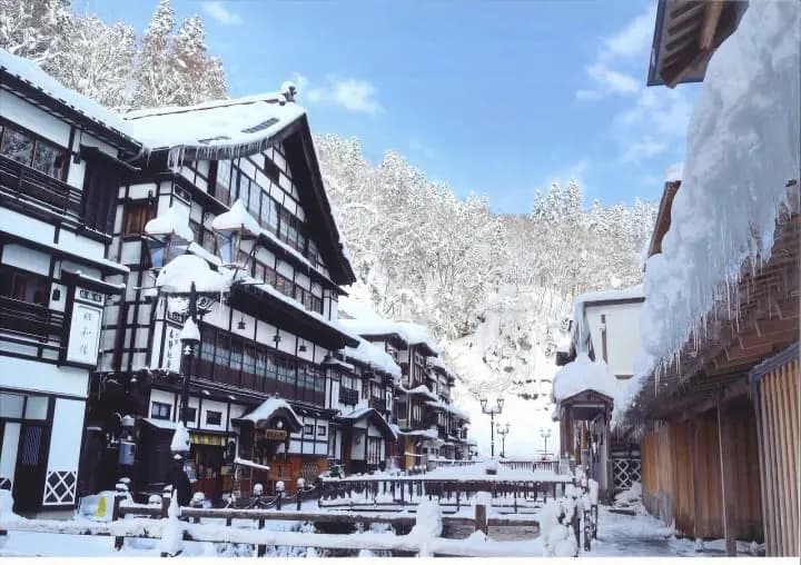 10D8N Charms of Tohoku & Hokkaido