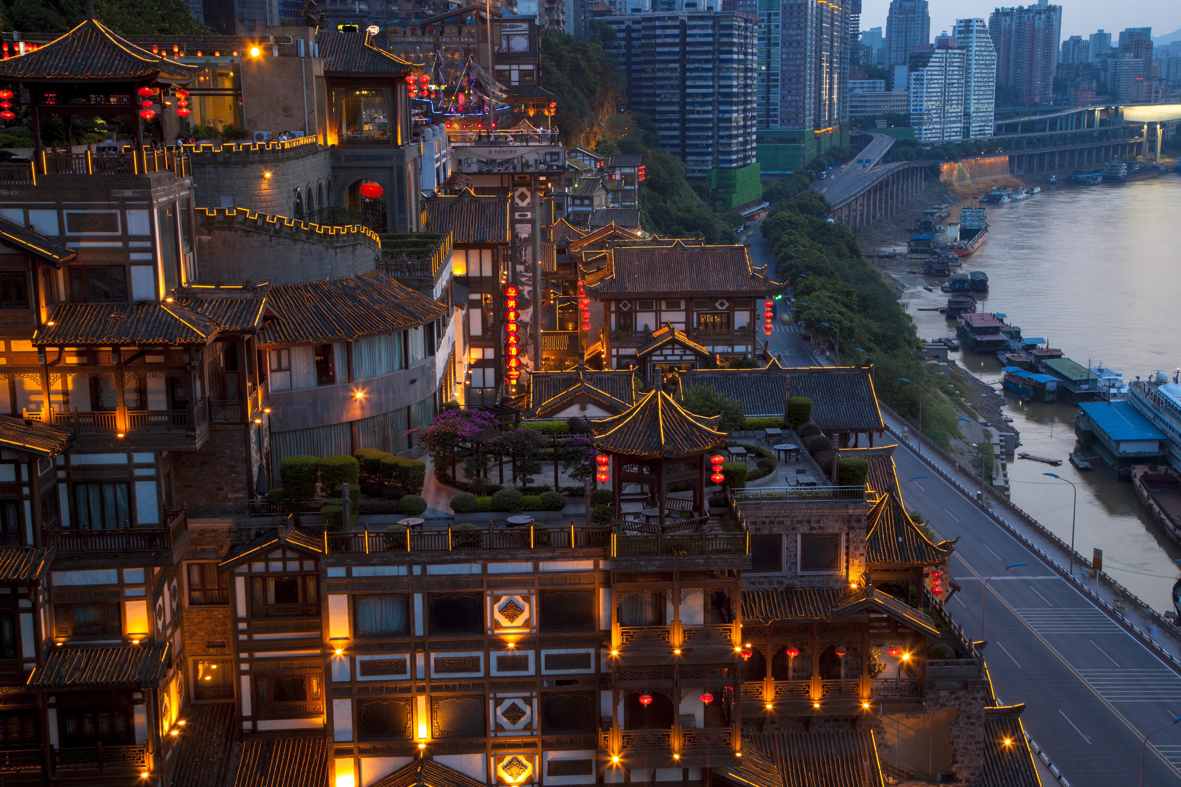 7D5N CHONGQING/DUJIANGYAN/GIANT PANDA BASE/CHENGDU