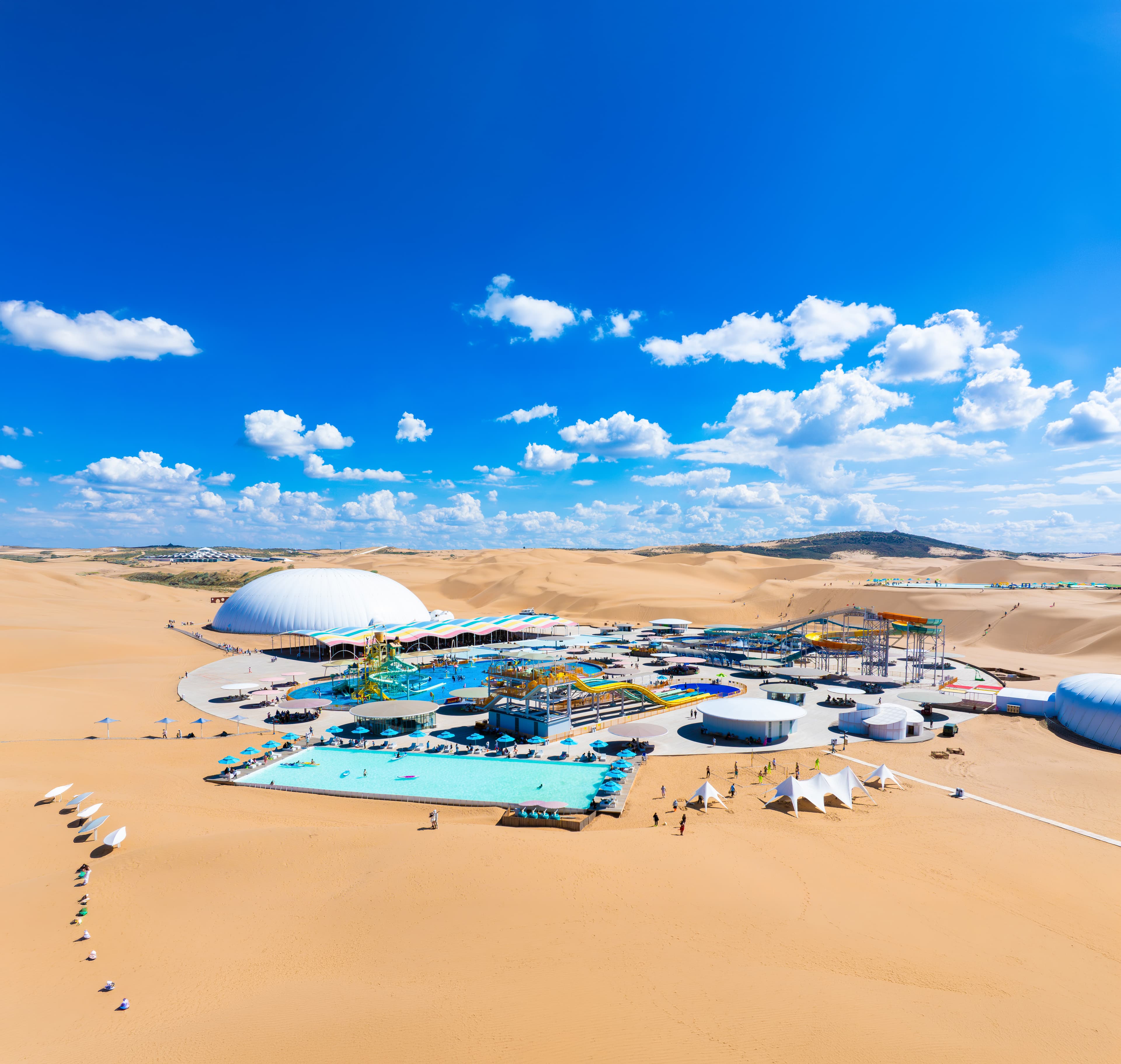 9天7夜 玩转内蒙古・草原・火山奇景游 – 鄂尔多斯/呼和浩特/乌兰哈达火山