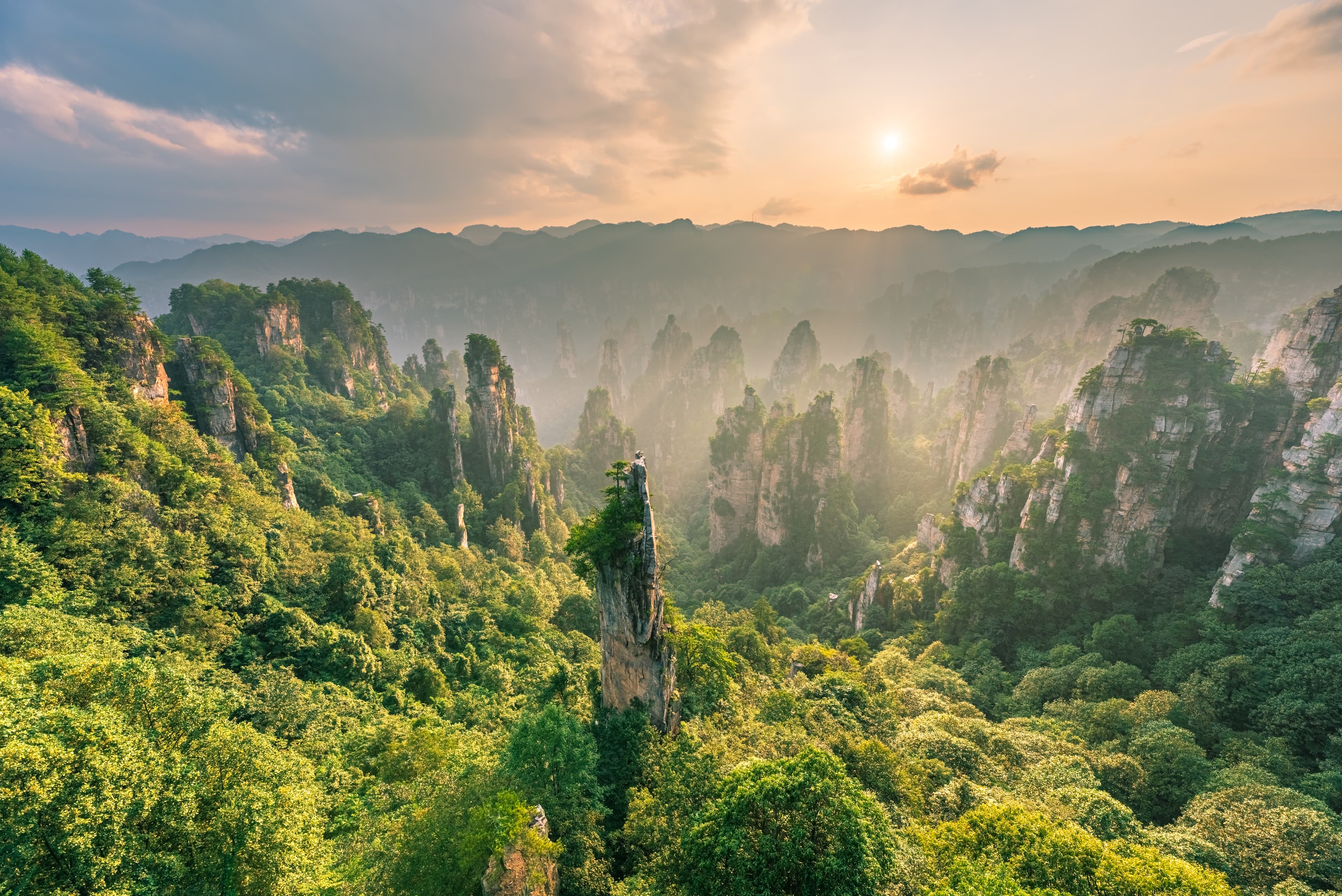 8D6N ZHANGJIAJIE/CHANGSHA/CHANGDE/PHOENIX ANCIENT