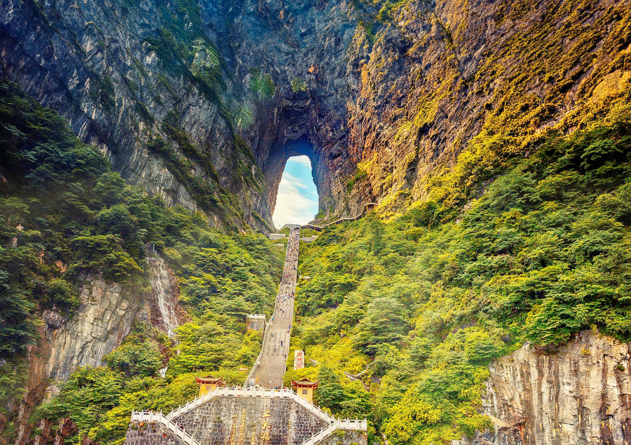 8D6N CHONGQING+ZHANGJIAJIE/PHOENIX/YOUYANG