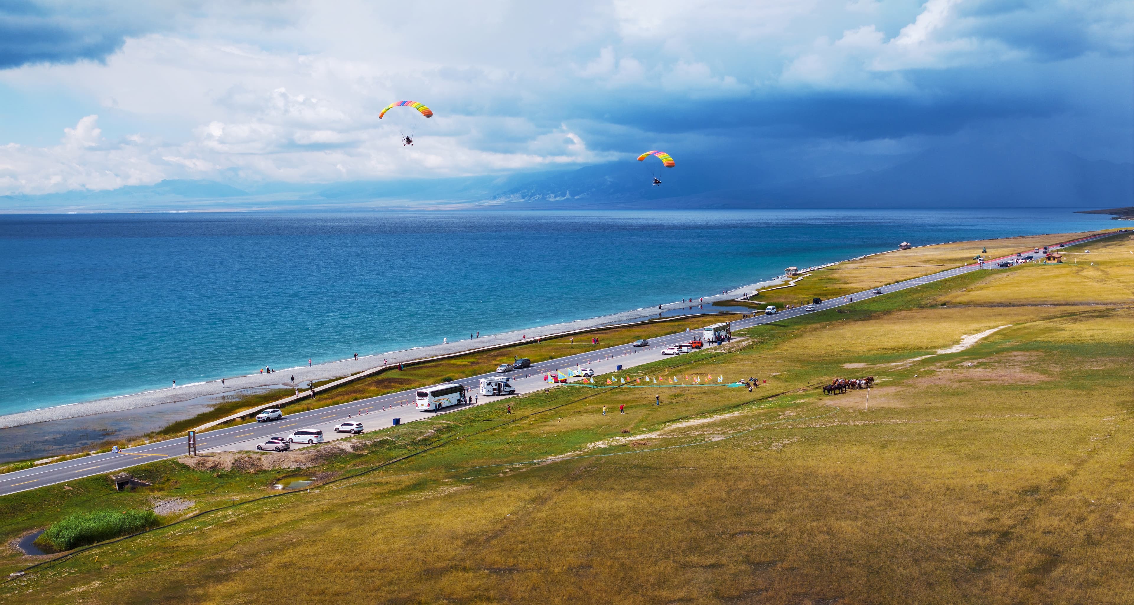 11D9N DREAM OF DUNHUANG, ENCOUNTER XINJIANG ( DUNHUANG/URUMQI/SAYRAM LAKE/DUSHANZI/HEMU/KANAS )